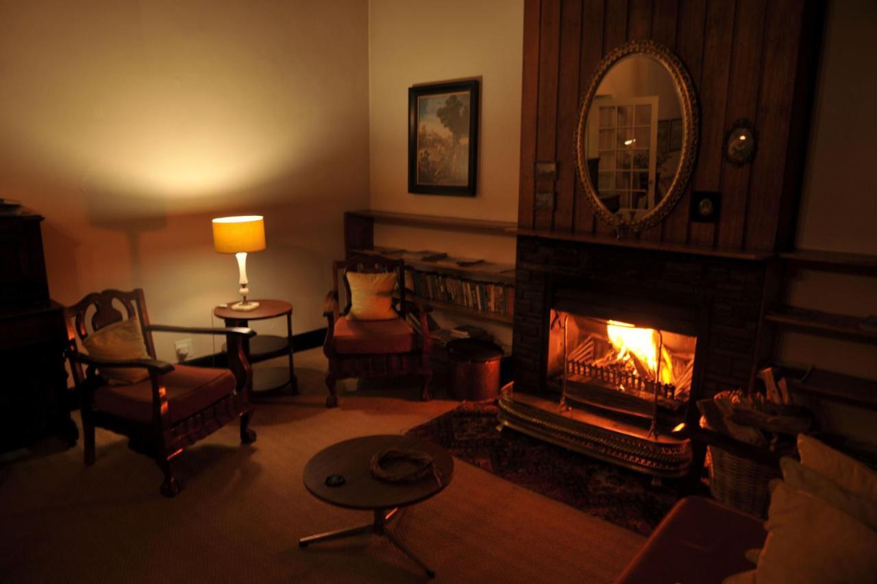 Melton Wold Guest Farm Villa Meltonwold ภายนอก รูปภาพ